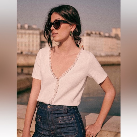 Sézane Madeleine T-Shirt in Ecru, Size M - Picture 2 of 7